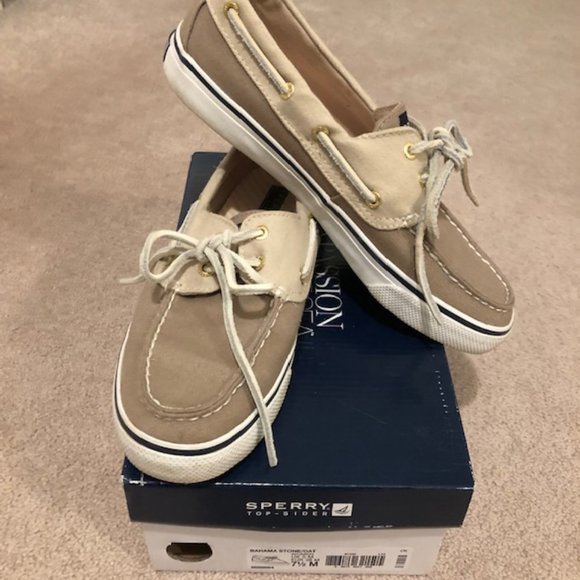 SPERRY Top Sider 2-Eye Boat Shoes in tan colour EUC, Size 7.5 - Picture 1 of 15